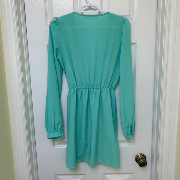 Honey Belle Boutique Long-Sleeve Dress - Picture 2 of 6